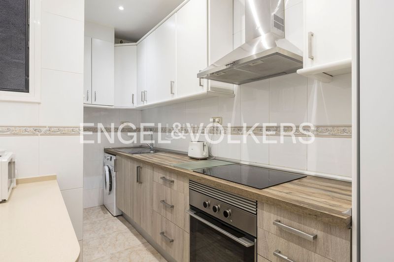 Foto c27cc51d-6f34-4704-81bc-785a4403c4e3. Pis amb calefacció a El Parc i la Llacuna del Poblenou Barcelona