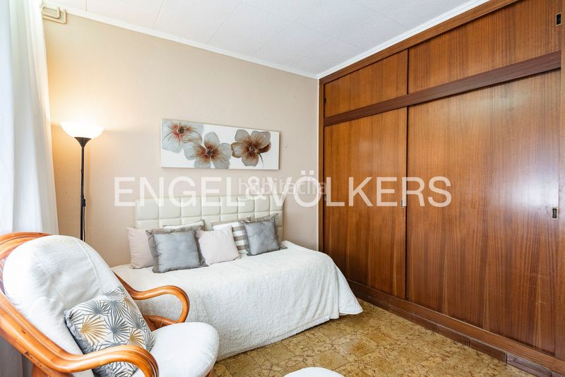 Foto 553d9c5a-d349-452d-ac84-60f7c2203e07. Casa amb calefacció aparcament piscina a Montmar Castelldefels