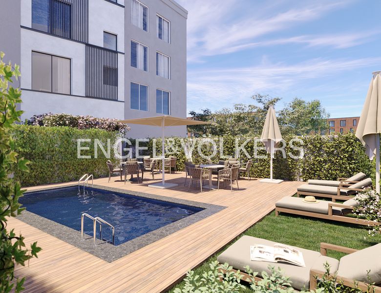 Foto 5c5108ae-d119-44f8-b2de-72f98c121803. Pis amb calefacció piscina a El Camp de l´Arpa del Clot Barcelona