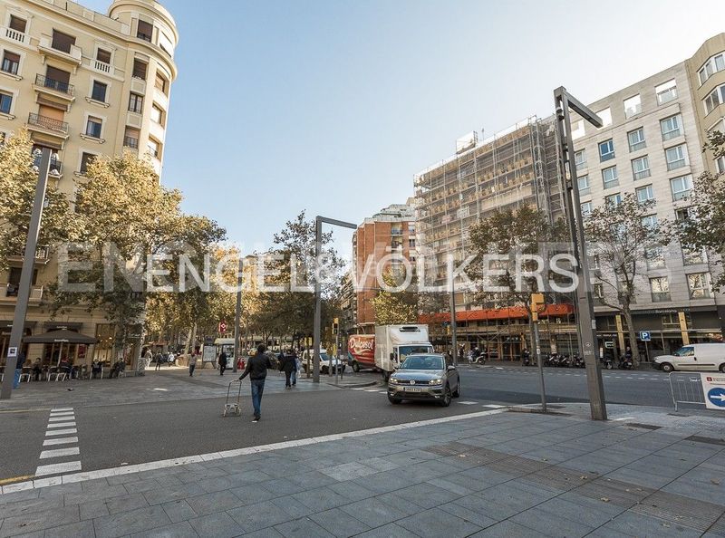 Foto 9801f3fc-0c0d-4b8b-b847-05a6ff15486f. Pis amb calefacció piscina a El Camp de l´Arpa del Clot Barcelona
