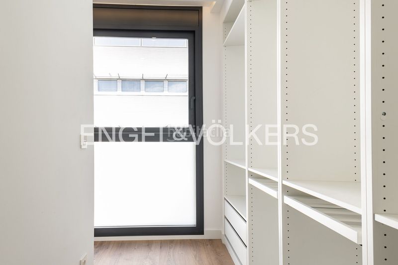 Foto 6fee1e90-a731-44d7-a8a0-f3bb857eb425. Casa amb calefacció aparcament a Centre Badalona