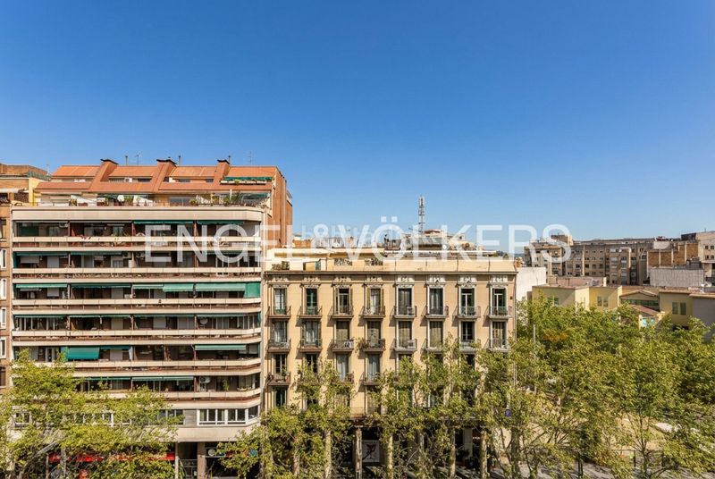 Foto 3d3581bd-82f8-4371-9770-9f24e49eece4. Pis amb calefacció a El Poble Sec - Parc de Montjuïc Barcelona