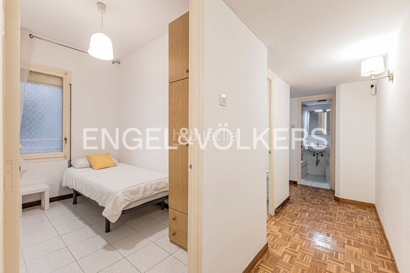 Piso alto con espectaculares vistas a la sagrada família en Barcelona - Imagen 26