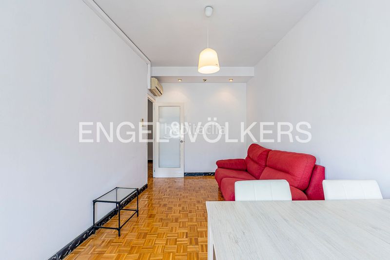 Piso alto con espectaculares vistas a la sagrada família en Barcelona - Imagen 6