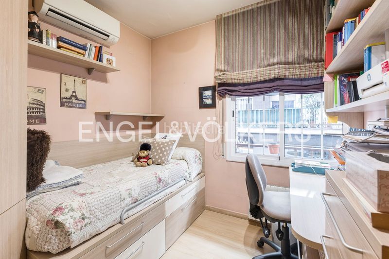 Foto 1a3a5410-dd22-40b8-969b-a141f24b4ca5. Pis amb calefacció a Putget - Farró Barcelona