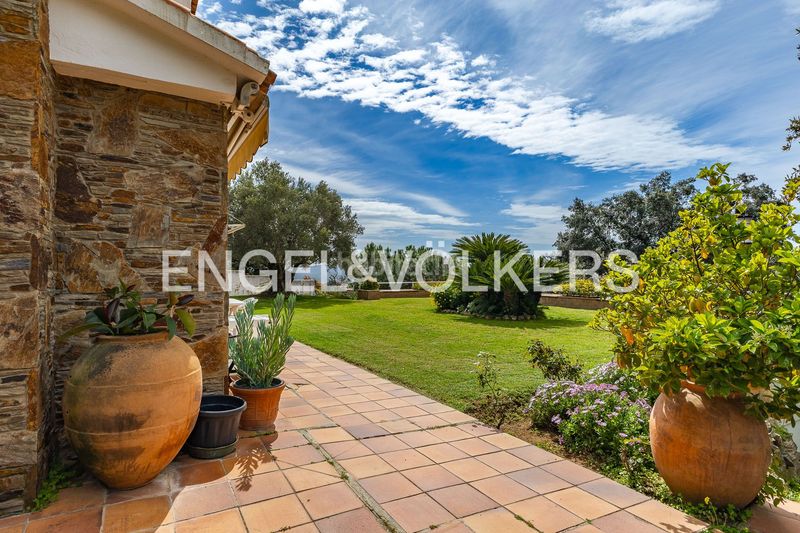 Foto c355e13d-fe3f-4125-8fa6-ba90a1ef643d. Casa amb calefacció aparcament a Bellaterra
