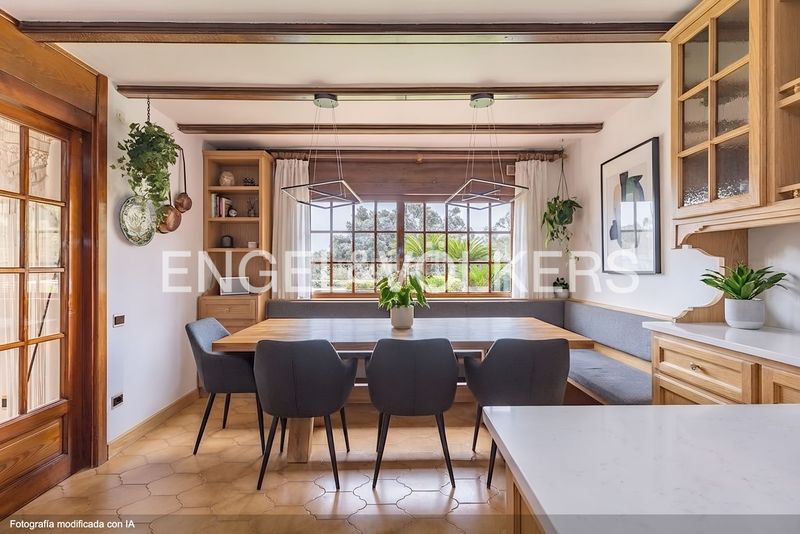 Foto c4b83289-1c28-4a3f-b8e2-3474488d1ce1. Casa amb calefacció aparcament a Bellaterra