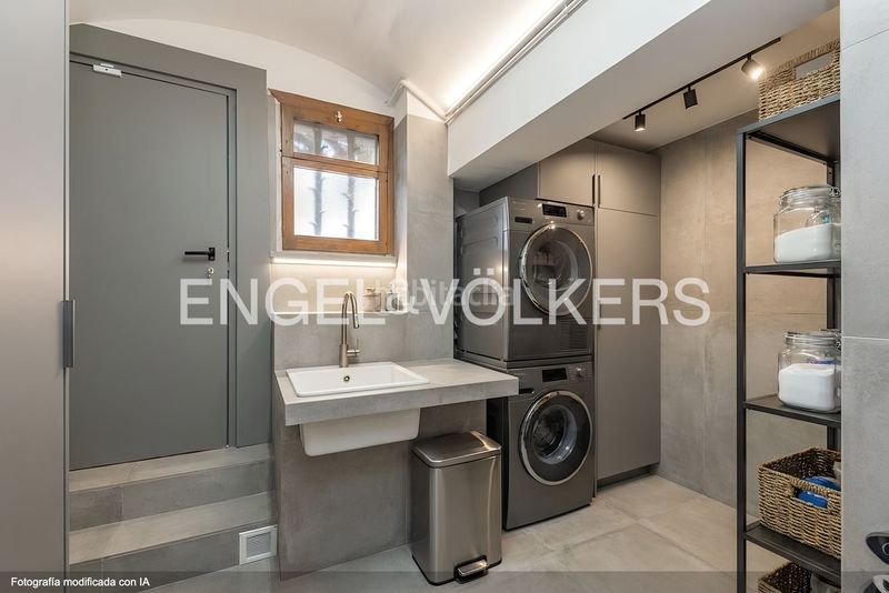 Foto d895e356-c278-48d5-9d13-73f363608754. Casa amb calefacció aparcament a Bellaterra