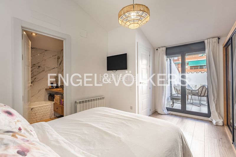 Foto 3fe71d9d-dad6-47c4-81e8-f457919a2826. Dúplex viva con distinción piso moderno de 3 dormitorios con terraza y balcón, edificio 2019 con ascensor, accesible y seguro, a en Rubí