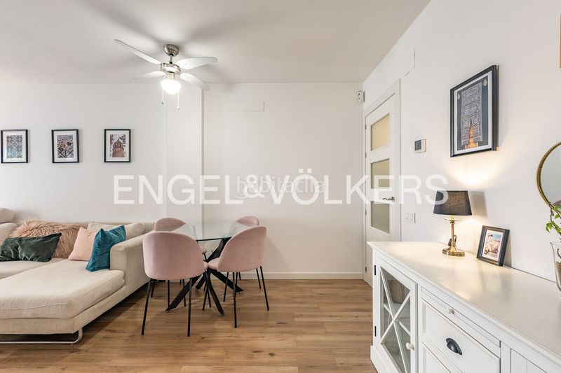 Foto 7e5ba4b7-e9b8-4cc5-bbcb-cdbef1b8c54a. Dúplex viva con distinción piso moderno de 3 dormitorios con terraza y balcón, edificio 2019 con ascensor, accesible y seguro, a en Rubí