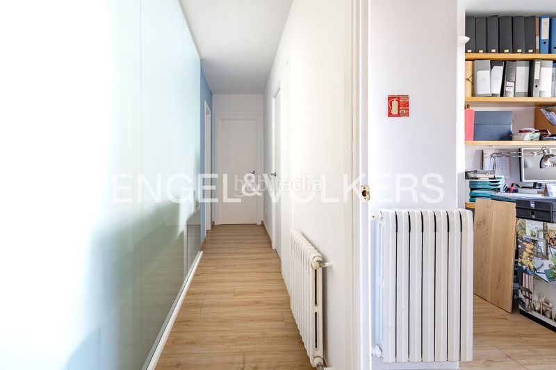 Foto 248d78ac-59e3-4e8b-8ea7-2e4e6ea65b10. Pis amb calefacció a La Vila Olímpica del Poblenou Barcelona