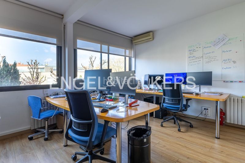 Foto 472a25b3-c06a-4bf9-a6b7-580ea9014b5b. Pis amb calefacció a La Vila Olímpica del Poblenou Barcelona