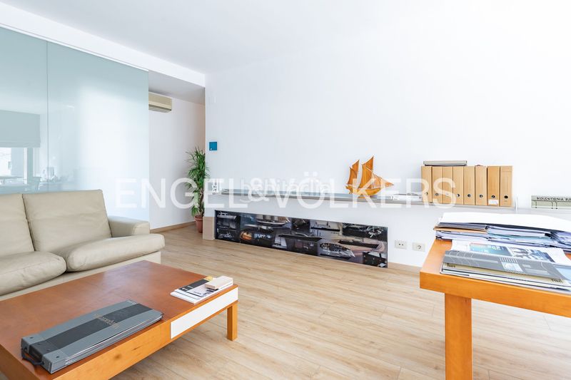 Foto 88d0b010-154e-45c9-aaa4-8ecadd8b47c4. Pis amb calefacció a La Vila Olímpica del Poblenou Barcelona