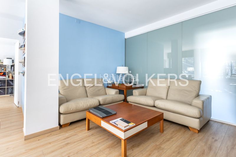 Foto a0443d6b-bd52-47d5-ad18-cb7fb958fe15. Pis amb calefacció a La Vila Olímpica del Poblenou Barcelona