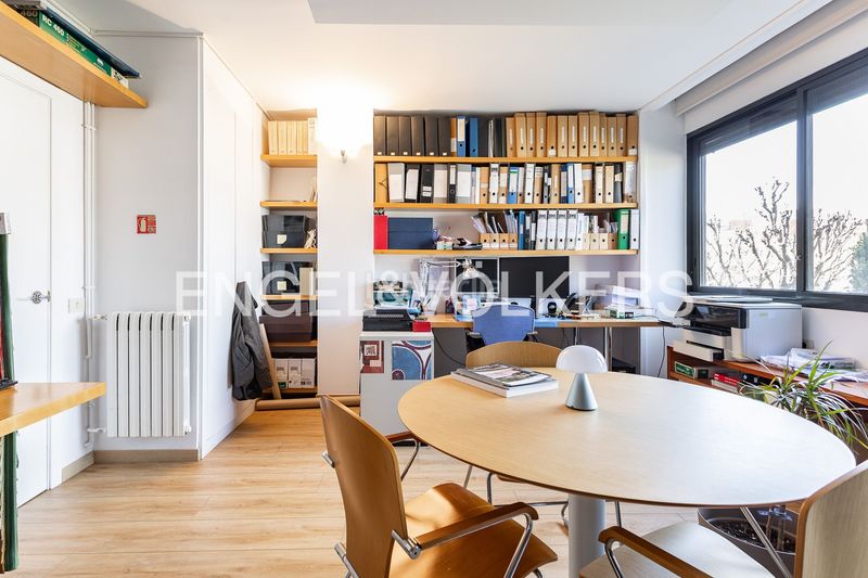 Foto b67a9f54-7308-4e1f-9539-42984775c08e. Pis amb calefacció a La Vila Olímpica del Poblenou Barcelona