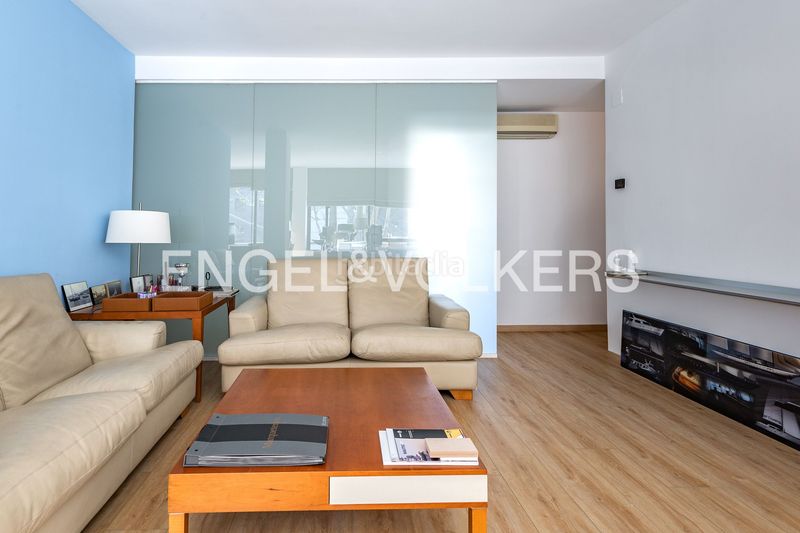 Foto c97f4519-d18f-44ad-9ba6-7c307c30c6af. Pis amb calefacció a La Vila Olímpica del Poblenou Barcelona