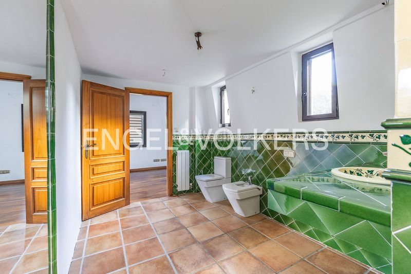 Foto b15cd227-d285-46e9-83f9-14877d62d61d. Casa amb calefacció piscina a Vallvidrera - Tibidabo - Les Planes Barcelona