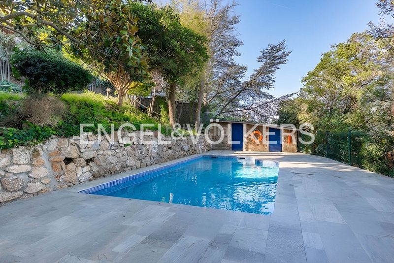 Foto f212a7c7-1ecf-49d2-afb1-b629d8f151c2. Casa amb calefacció piscina a Vallvidrera - Tibidabo - Les Planes Barcelona