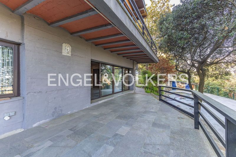 Foto fca69e8e-3bf3-454e-a694-58ac130a0016. Casa amb calefacció piscina a Vallvidrera - Tibidabo - Les Planes Barcelona