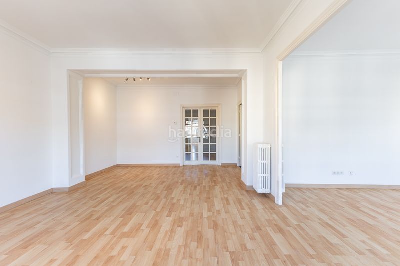 Foto 576447e4-04b2-4720-83ce-6e063b073f0a. Pis amb calefacció a Sant Gervasi - Bonanova Barcelona