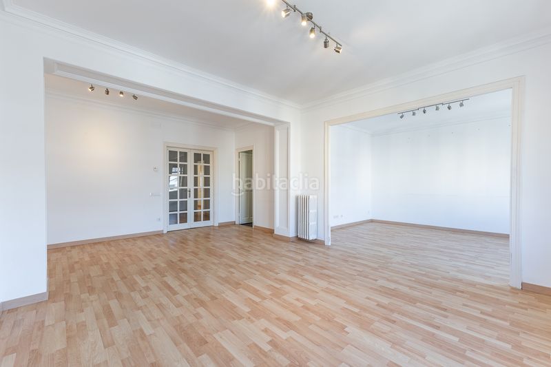 Foto 58bccd4d-b9f8-41ea-ab31-3e66f43ac6a4. Pis amb calefacció a Sant Gervasi - Bonanova Barcelona