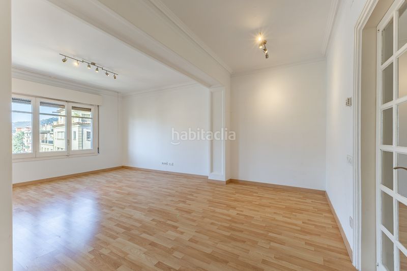 Foto f4794d2f-82d7-4e4f-a555-23eac0aa05de. Pis amb calefacció a Sant Gervasi - Bonanova Barcelona