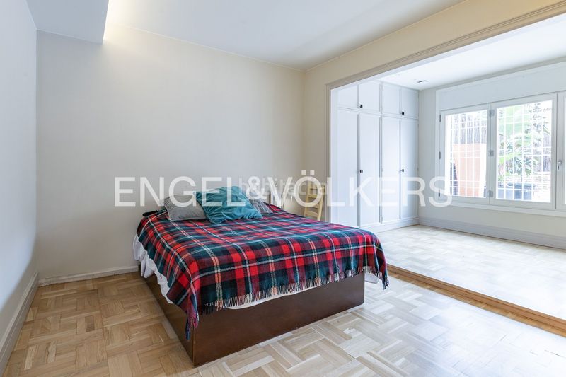 Foto 60d89f84-76d8-4159-bacd-020f8757e417. Pis amb calefacció a Putget - Farró Barcelona