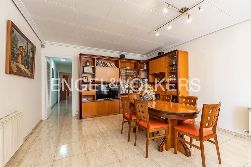 Foto b147abca-15ee-4152-a272-de8a4d017140. Casa amb calefacció aparcament a San Pere Terrassa