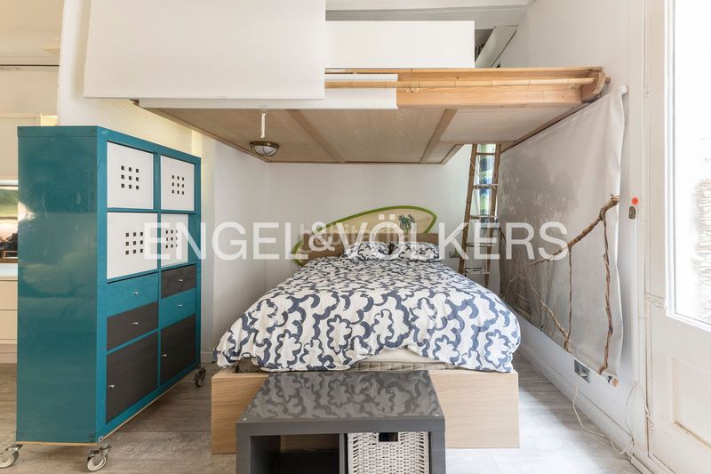 Foto a13830d3-8a99-48fe-be3e-1233f89bdddb. Pis amb calefacció a Raval Barcelona