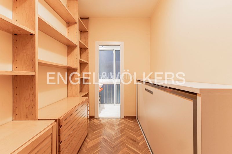 Piso familiar de tres habitaciones en Sagrada Família en Barcelona - Imagen 17