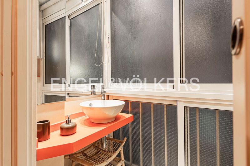 Piso familiar de tres habitaciones en Sagrada Família en Barcelona - Imagen 21
