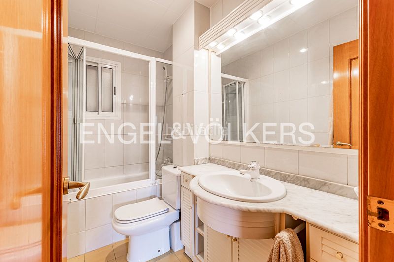 Piso familiar de tres habitaciones en Sagrada Família en Barcelona - Imagen 14