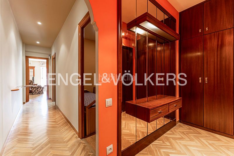 Piso familiar de tres habitaciones en Sagrada Família en Barcelona - Imagen 37