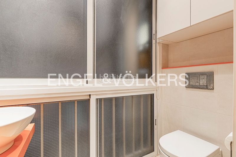 Piso familiar de tres habitaciones en Sagrada Família en Barcelona - Imagen 22