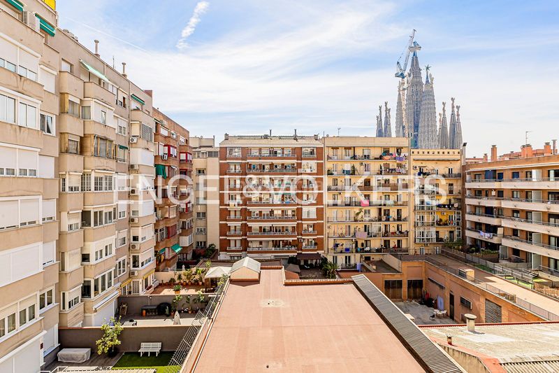 Piso familiar de tres habitaciones en Sagrada Família en Barcelona - Imagen 25