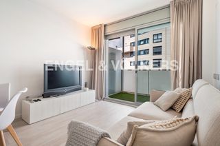 Lloguer Pis a Provençals del Poblenou. Piso vacacional con terraza en poblenou
