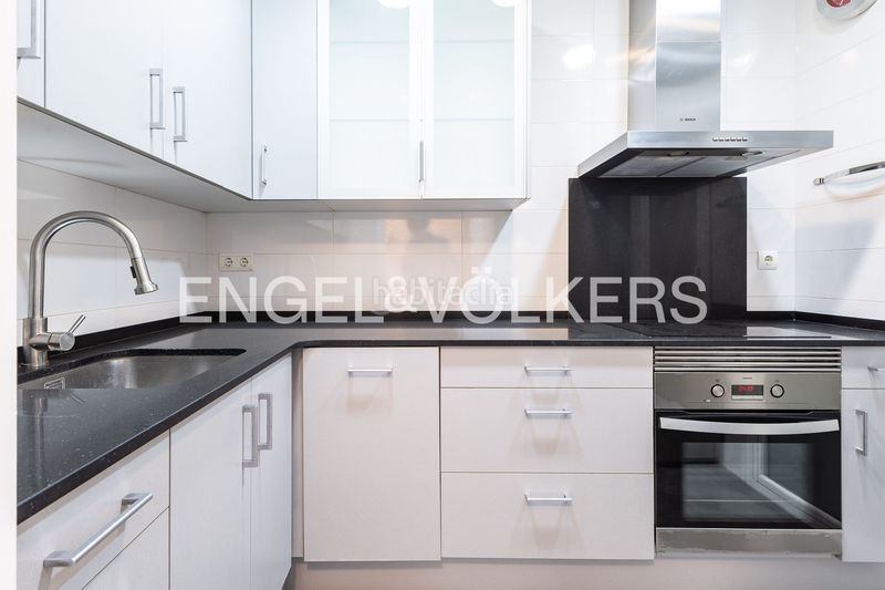 Foto 35a89ad6-7acc-46e9-8e08-24fbfeebb93c. Pis amb calefacció a Poblenou Barcelona