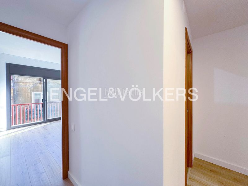 Foto ef64bab6-d038-46a1-84eb-ae07fdaa2ac2. Pis amb calefacció a Poblenou Barcelona