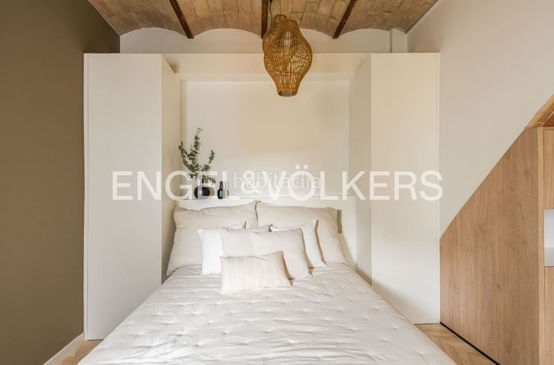 Foto 1b3aef8e-7597-44ea-8836-8199c6f76a8b. Àtic amb calefacció a Dreta de l´Eixample Barcelona