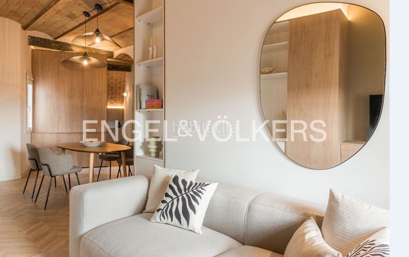 Foto 5293141a-0b9a-4e8c-a9c1-c97b9b835b97. Àtic amb calefacció a Dreta de l´Eixample Barcelona