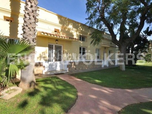 Foto 4efcd2da-c2a8-4534-ae6e-1330df7ed834. Casa amb calefacció a Cinc Sènies Mataró