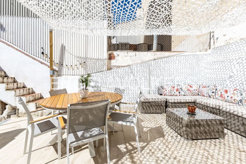 Foto 9a1bb2ee-0c10-45b4-b57d-e7319312e52e. Casa amb calefacció aparcament a Canet de Mar