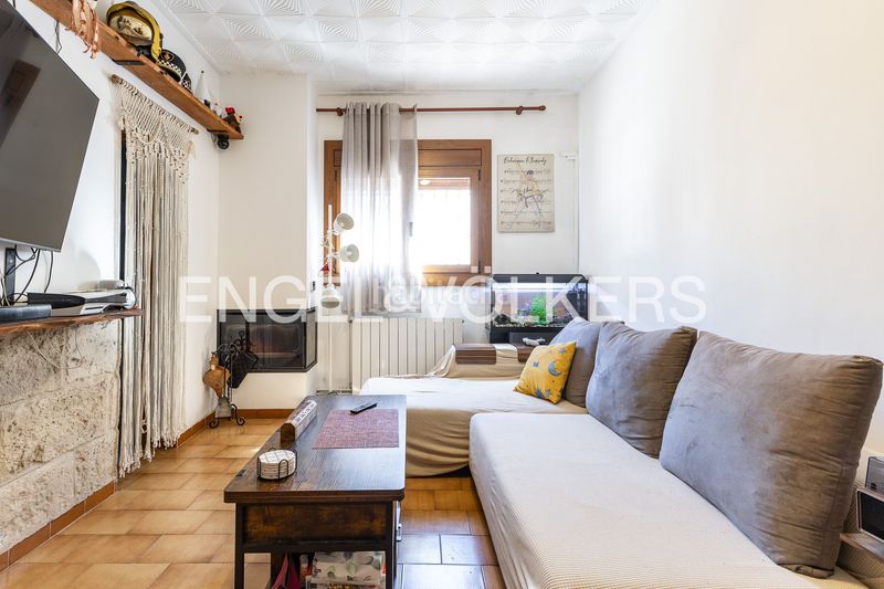 Foto a8604896-9517-488d-a1d2-b7bfa8140693. Casa amb calefacció aparcament a Canet de Mar