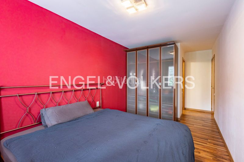 Foto 97fb1945-7973-49bc-8665-64da02b7a733. Pis amb calefacció a Zona Esportiva Terrassa