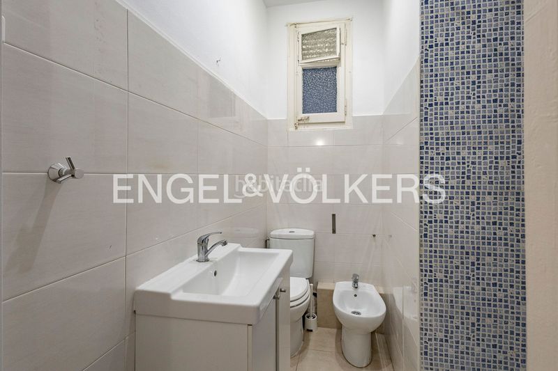 Foto b163e2ae-3ace-4568-a92e-8715d88eb8ab. Pis amb calefacció a Vallcarca - Penitents Barcelona