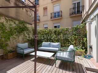 Rent Flat in Vila de Gràcia. Precioso piso con terraza en narcís oller