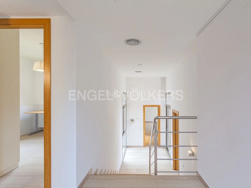 Foto 0c7997d2-2341-46a0-b9ac-2d3a84ec8f0d. Casa adossada amb calefacció aparcament piscina a Sitges