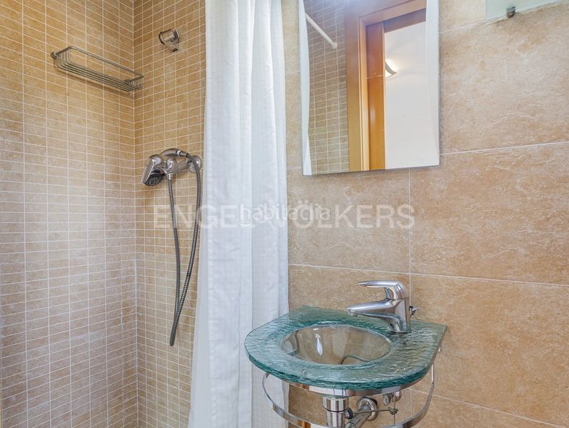 Foto 65c5b69f-11cf-4e57-83d8-556739b7d847. Casa adossada amb calefacció aparcament piscina a Sitges