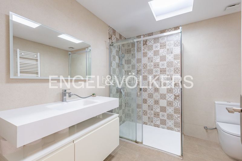 Foto 73d84495-7ca6-40cb-b9a9-b2d566f524e4. Casa amb calefacció a La Plana del Pintor Sabadell