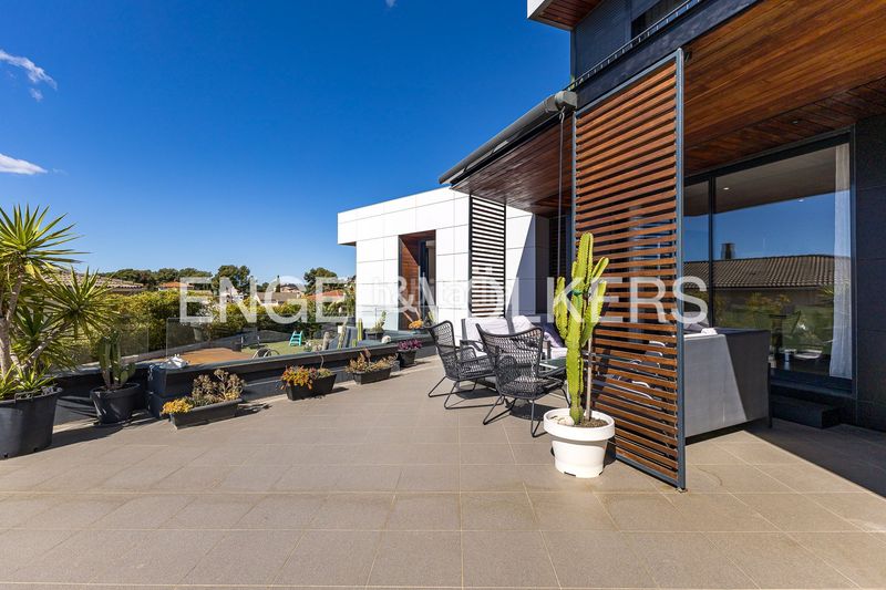 Foto 0ed3b222-16e5-4faf-99d5-38f135e0de49. Casa amb calefacció aparcament piscina a costa Cunit - els jardins - els rosers Cunit